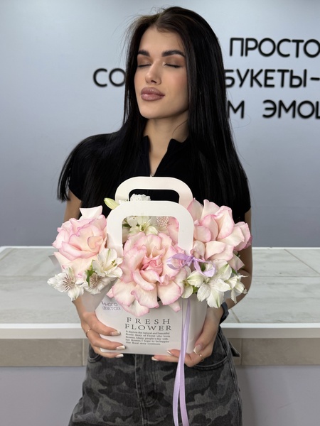 Цветы в сумке S №2