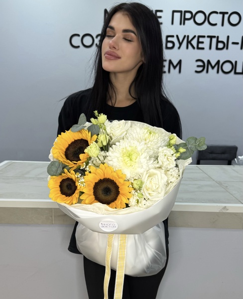 Авторский букет с подсолнухами №165