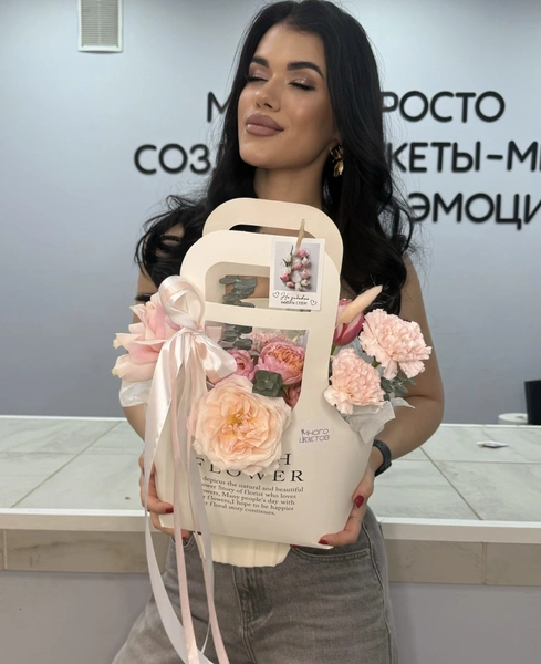 Цветы в сумке №2