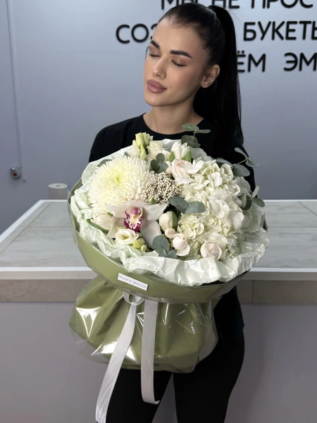 Авторский с орхидеей №148