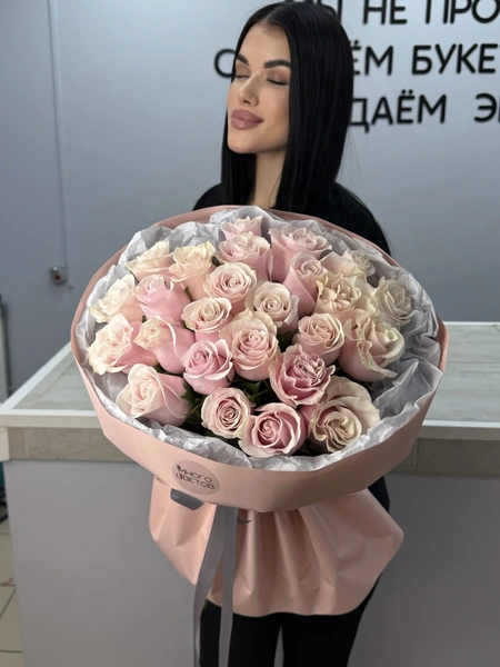 Розы Эквадор 25шт №61