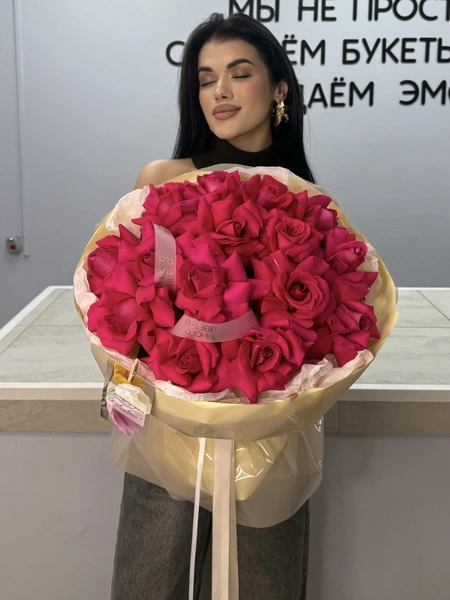 Французские розы 15шт №61