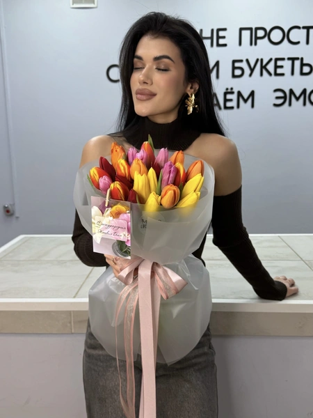 Тюльпаны 25шт №14