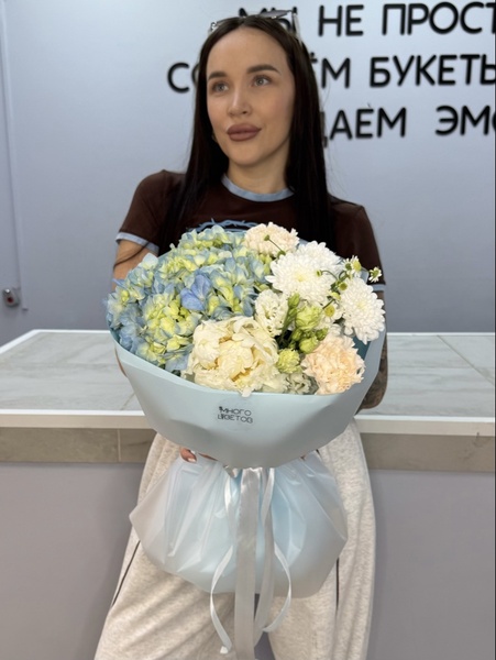 Авторский букет с Гортензией №201