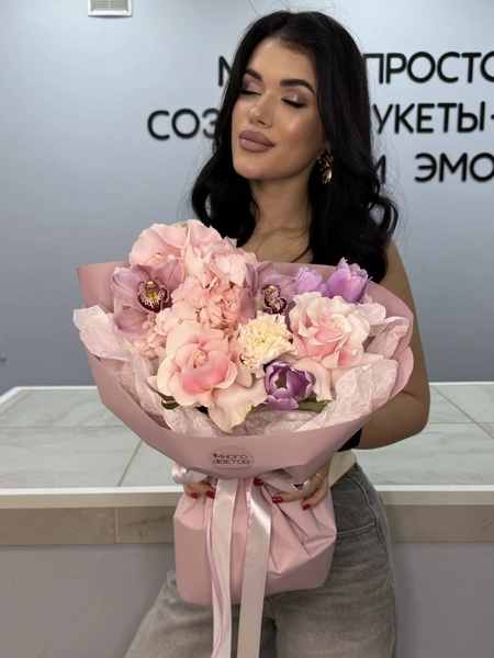 Авторский нежный букет №172