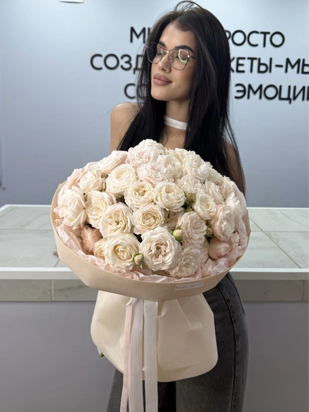 Розы кустовые №11