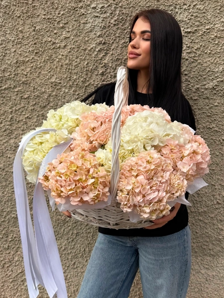 Гортензии в корзине №12
