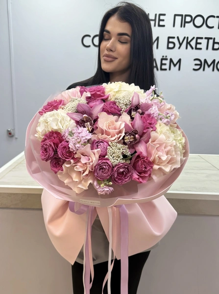 Авторский с орхидеей №136