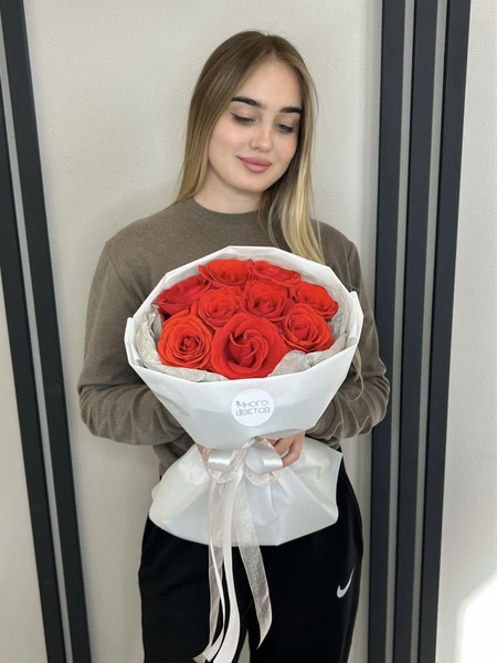 Розы Эквадор 9шт №54